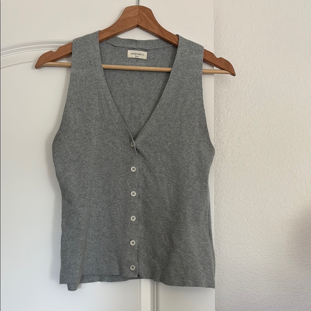 James street co Keaton vest